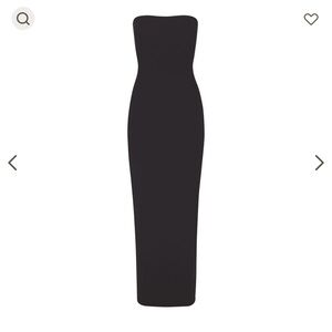 Skims fits everybody tube dress.  New with tags, never worn